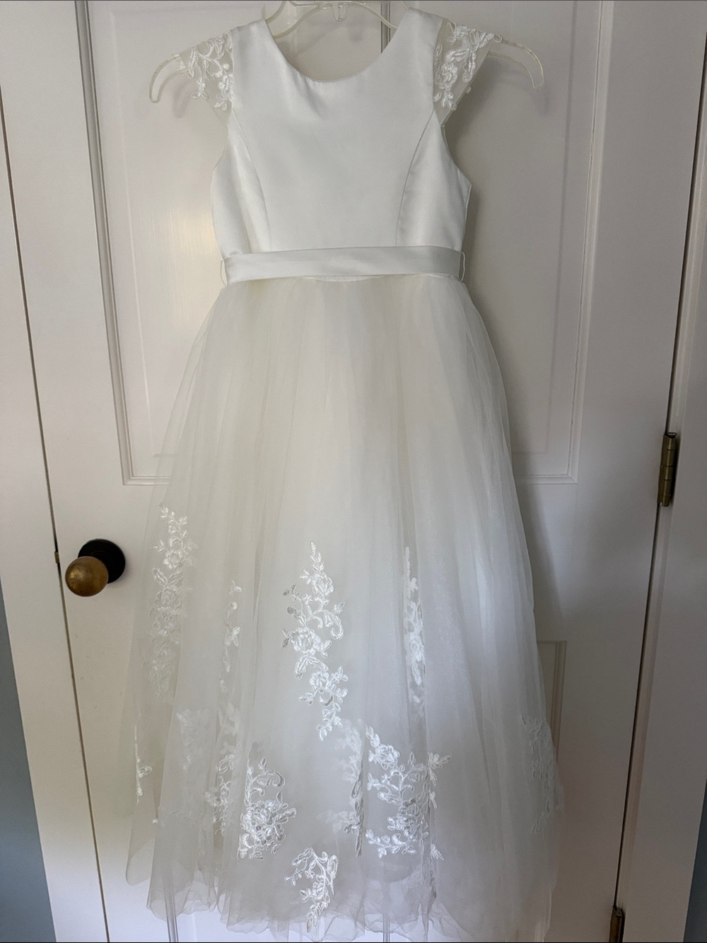 White Tulle Flower Girl Dress with Lace Cap Sleeves - Picture 1 of 12